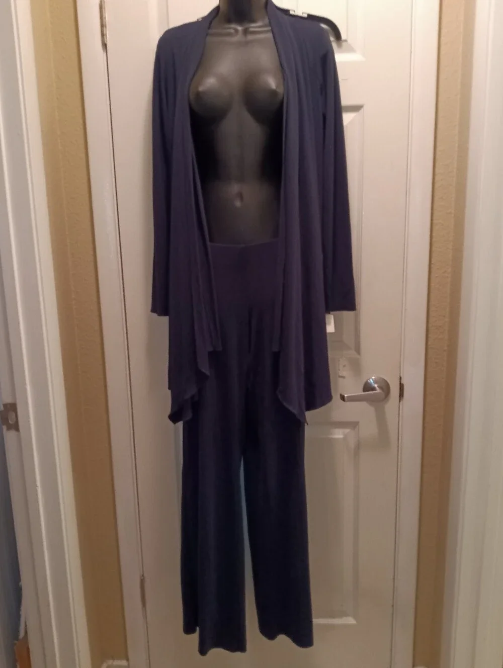 NWT Cabi Women's Navy Wide-Leg Pants & Open Tie Cardigan Set